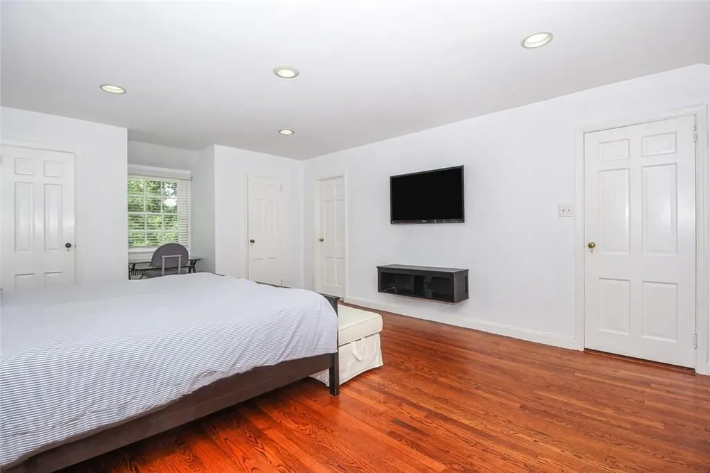25 High Point Lane Scarsdale NY 10583