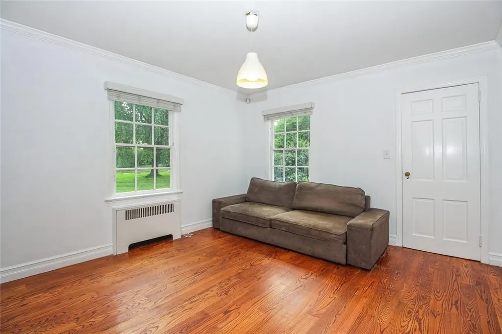 25 High Point Lane Scarsdale NY 10583