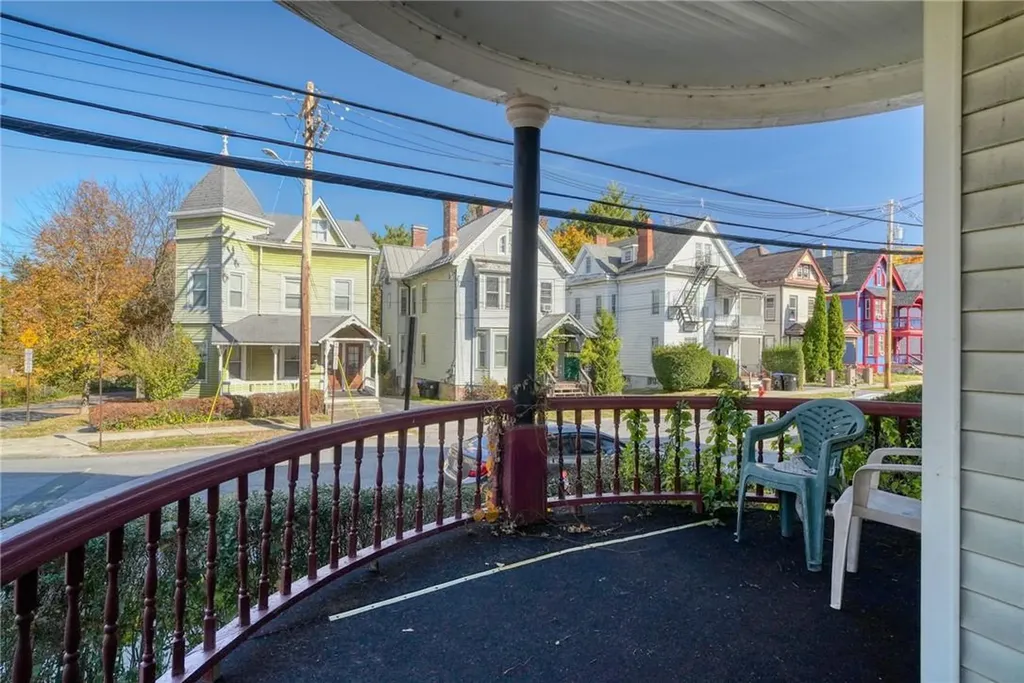 32 Balding Avenue Poughkeepsie NY 12601