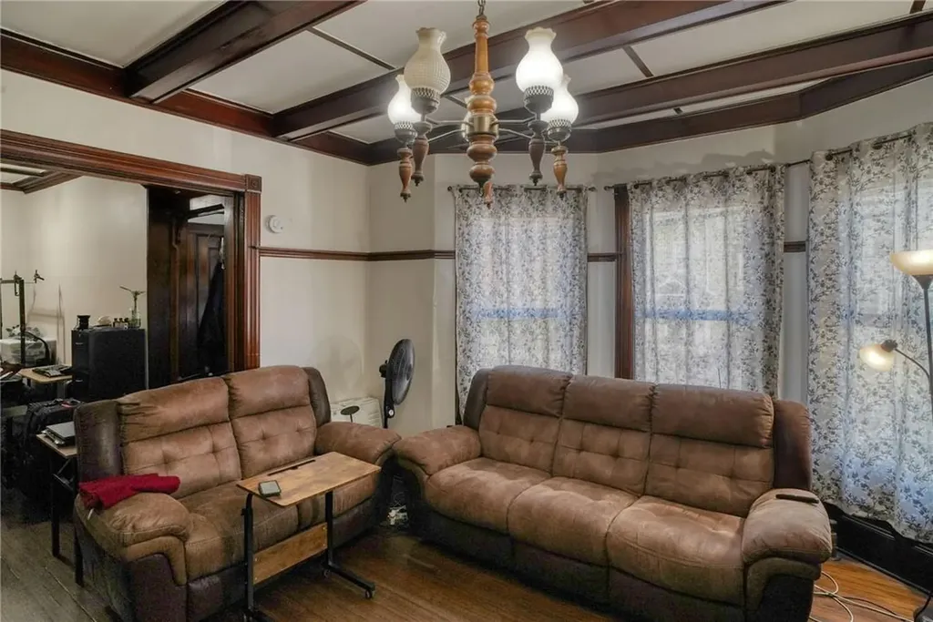 32 Balding Avenue Poughkeepsie NY 12601