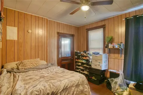 32 Balding Avenue Poughkeepsie NY 12601