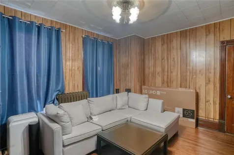 32 Balding Avenue Poughkeepsie NY 12601