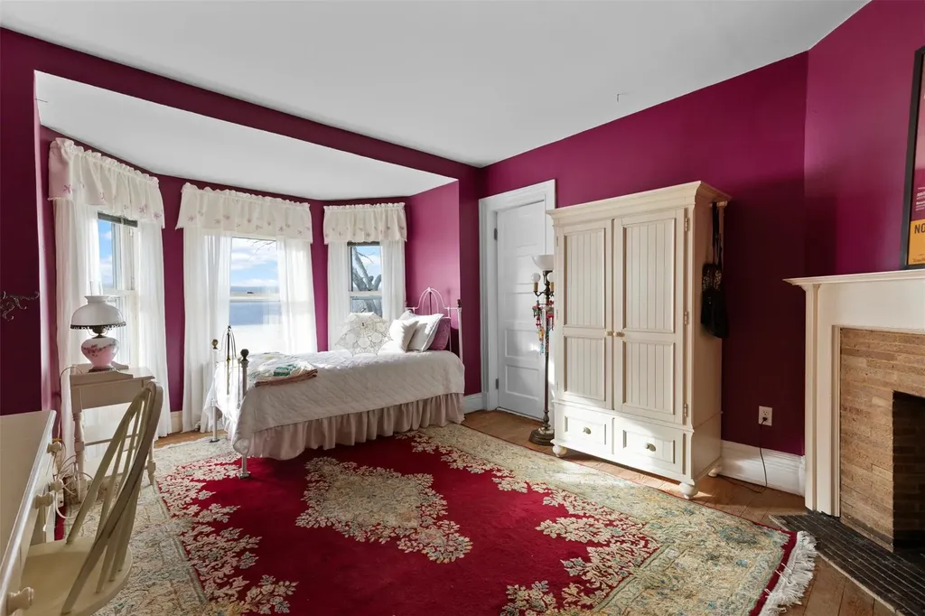 97 Hudson Terrace Yonkers NY 10701
