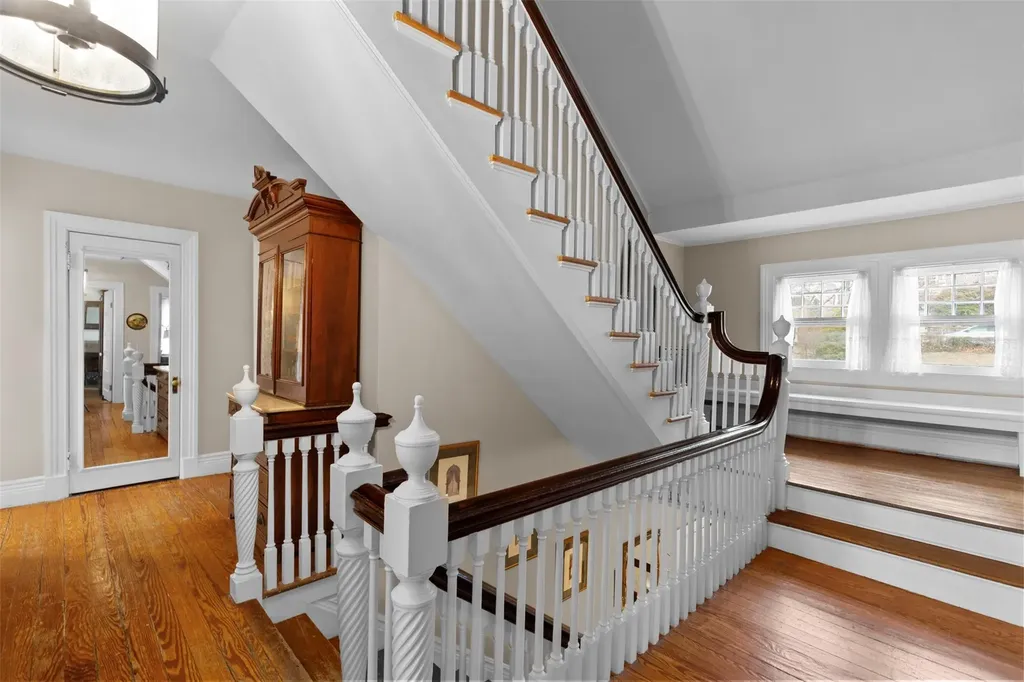 97 Hudson Terrace Yonkers NY 10701