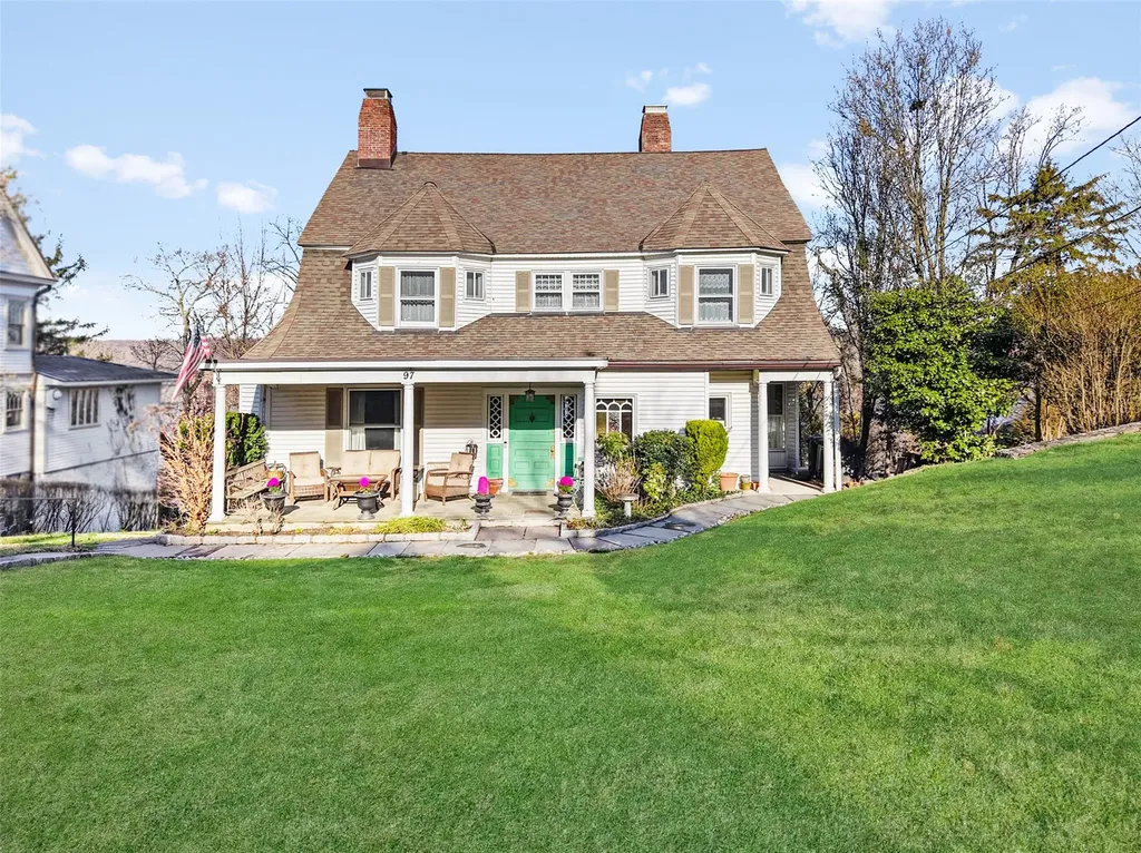 97 Hudson Terrace Yonkers NY 10701