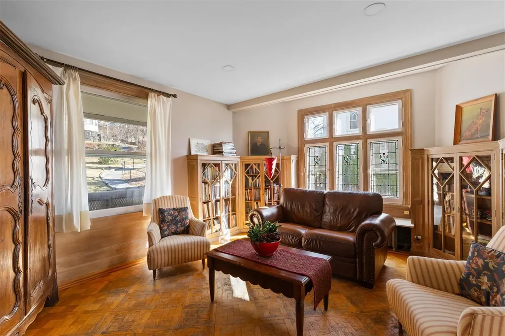 97 Hudson Terrace Yonkers NY 10701