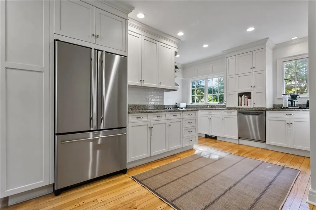65 N Mountain Drive Dobbs Ferry NY 10522