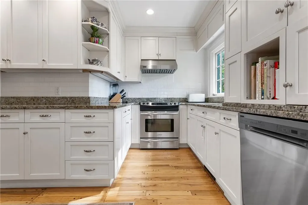 65 N Mountain Drive Dobbs Ferry NY 10522