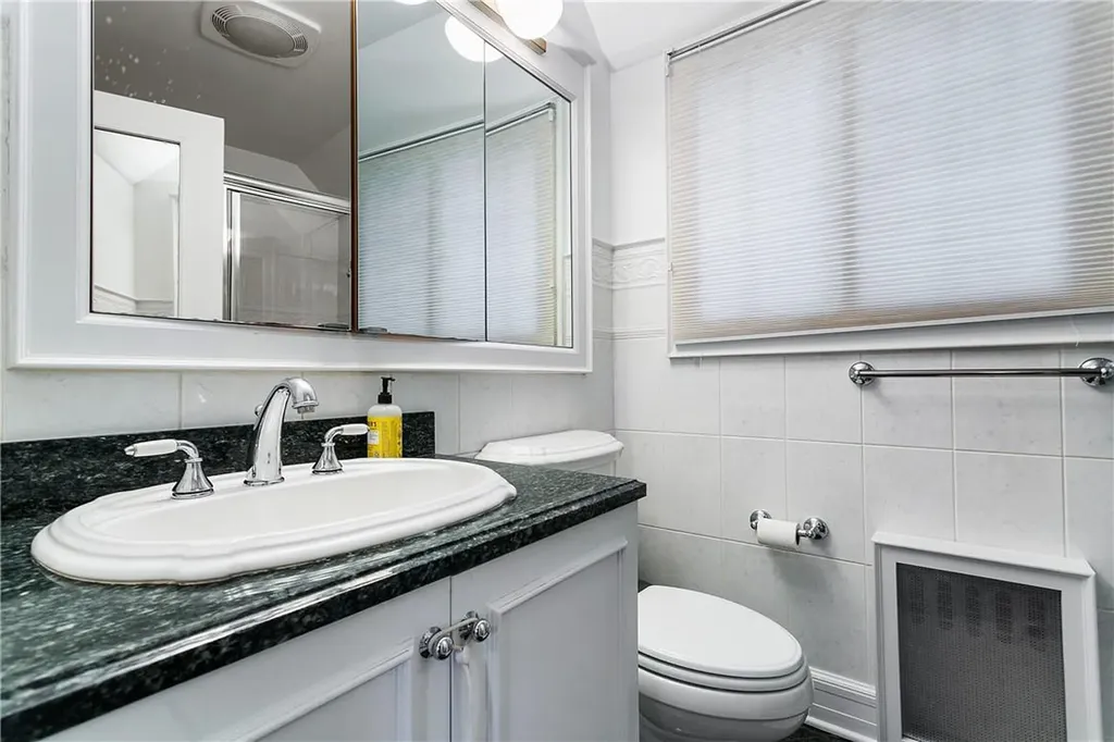 65 N Mountain Drive Dobbs Ferry NY 10522