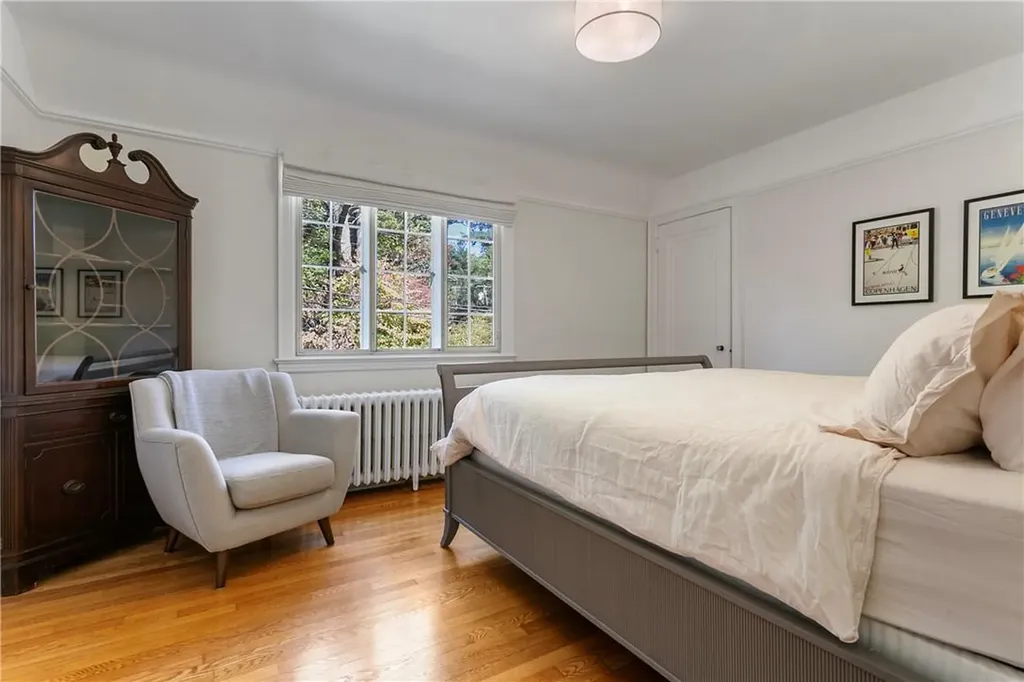 65 N Mountain Drive Dobbs Ferry NY 10522