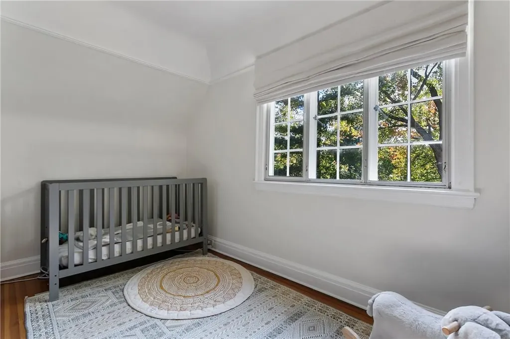 65 N Mountain Drive Dobbs Ferry NY 10522