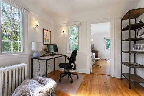 65 N Mountain Drive Dobbs Ferry NY 10522