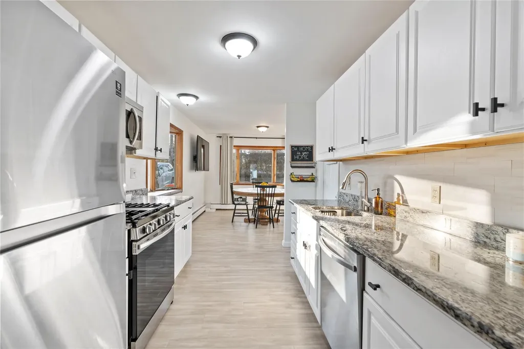 166 Violet Avenue Poughkeepsie NY 12601