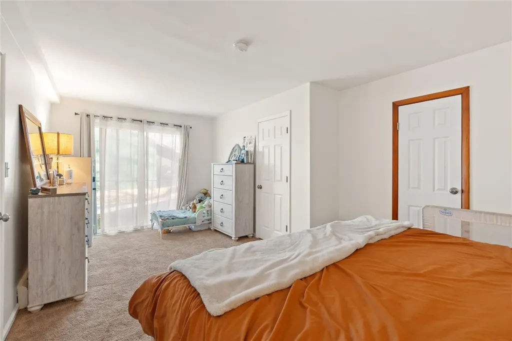 166 Violet Avenue Poughkeepsie NY 12601
