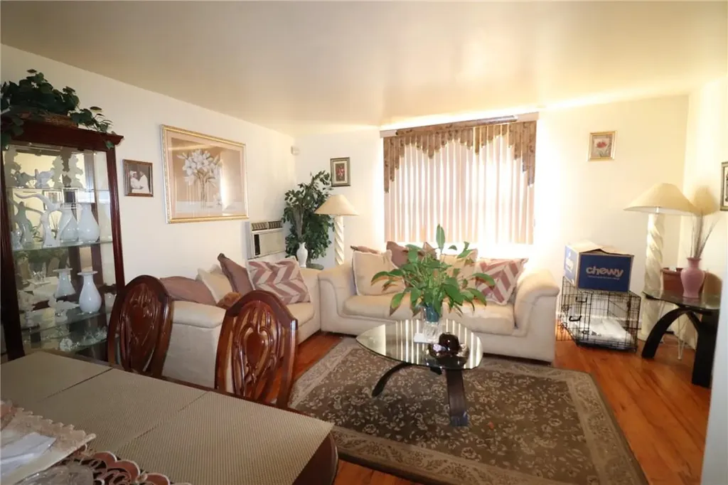 1221 Arnow Avenue Bronx NY 10469