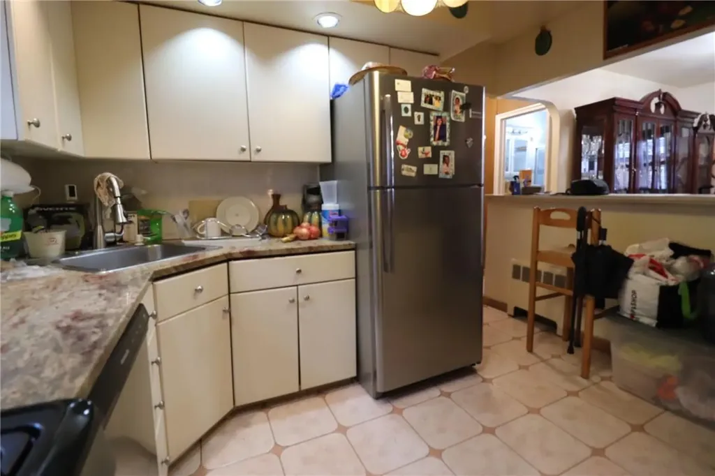 1221 Arnow Avenue Bronx NY 10469