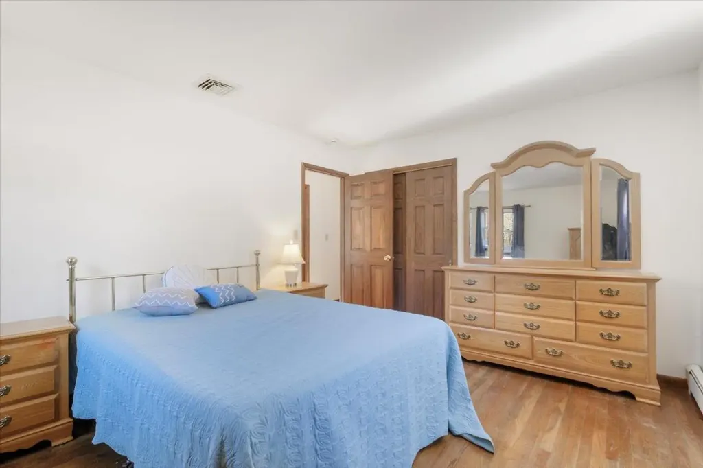 10 Maple Road Poughkeepsie NY 12601