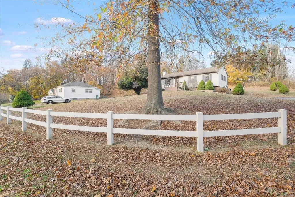 10 Maple Road Poughkeepsie NY 12601