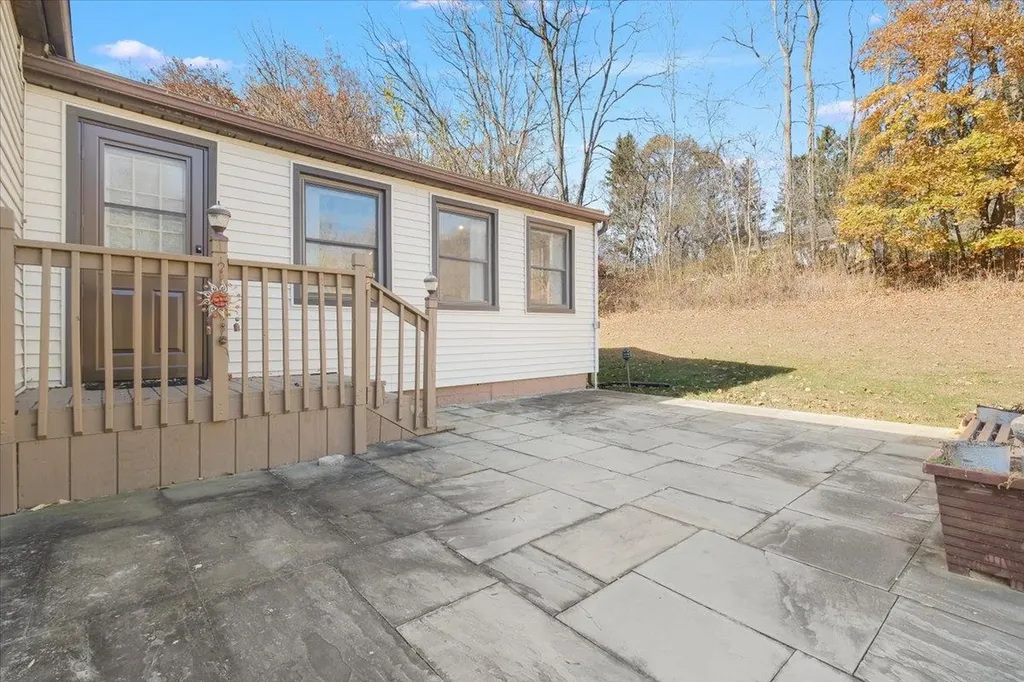 10 Maple Road Poughkeepsie NY 12601