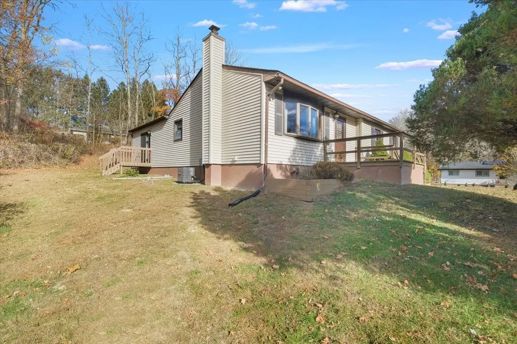 10 Maple Road Poughkeepsie NY 12601