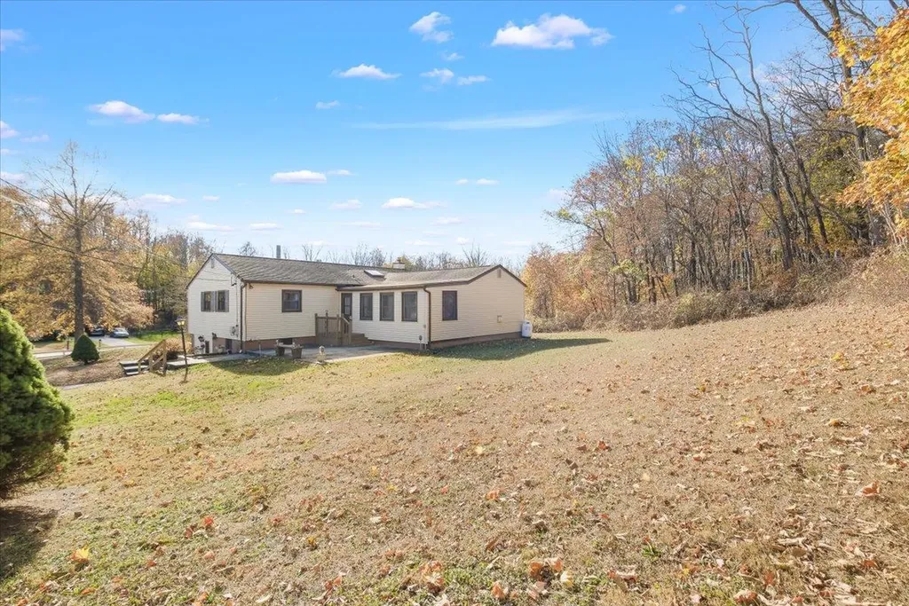 10 Maple Road Poughkeepsie NY 12601
