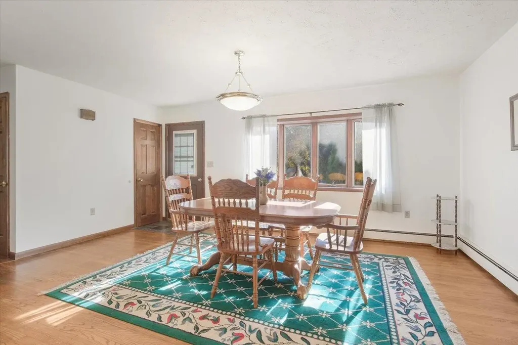 10 Maple Road Poughkeepsie NY 12601