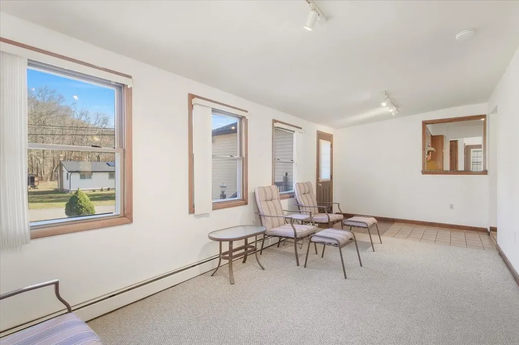 10 Maple Road Poughkeepsie NY 12601