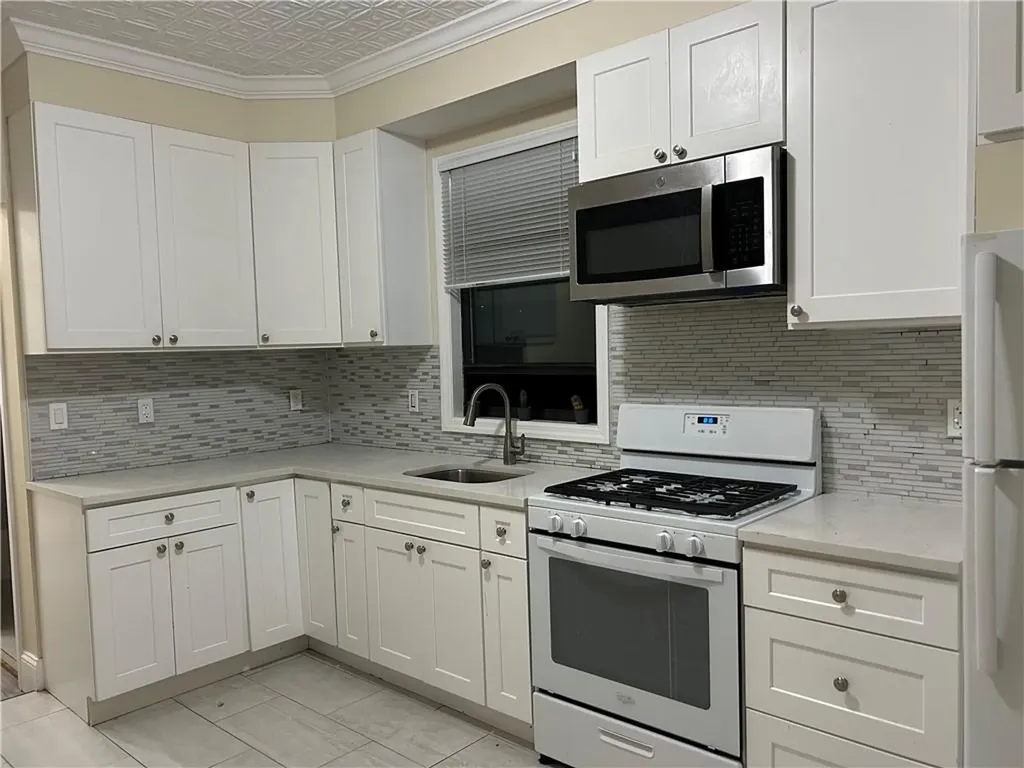 173 Winfred Avenue Yonkers NY 10704