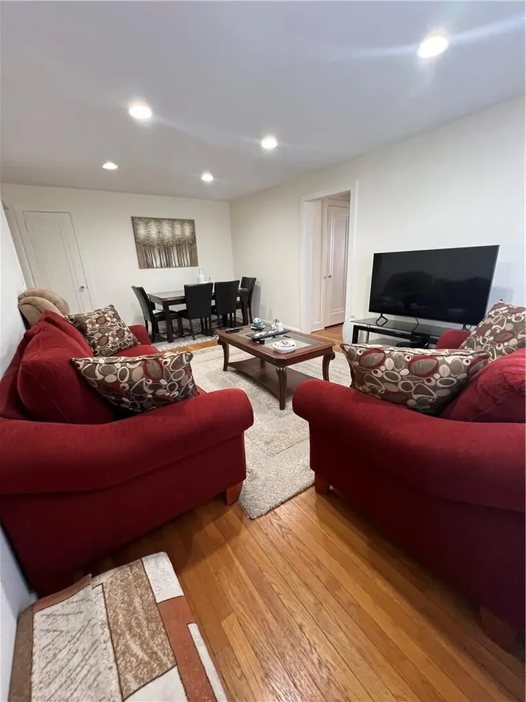 604 Tompkins Avenue Mamaroneck NY 10543