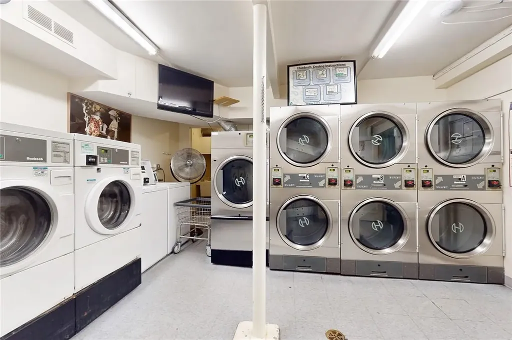 604 Tompkins Avenue Mamaroneck NY 10543