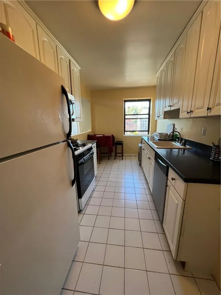 604 Tompkins Avenue Mamaroneck NY 10543