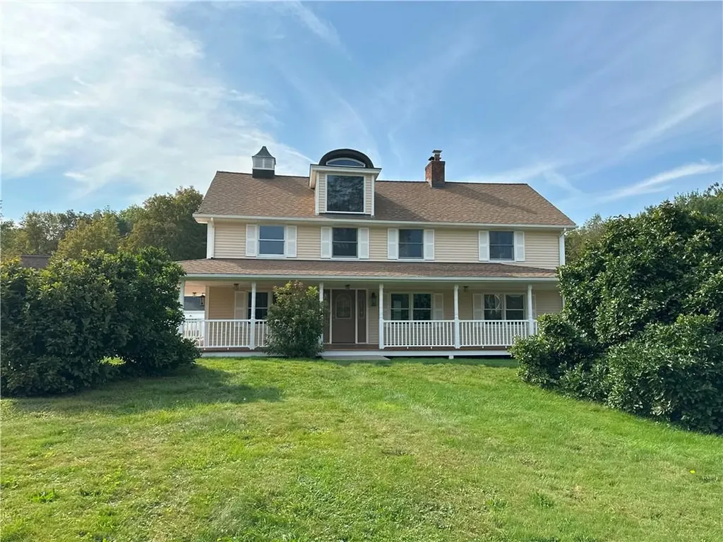 92 Crum Elbow Road Hyde Park NY 12538