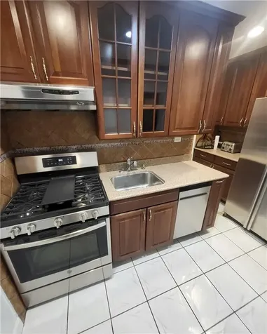 800 Grand Concourse Bronx NY 10451