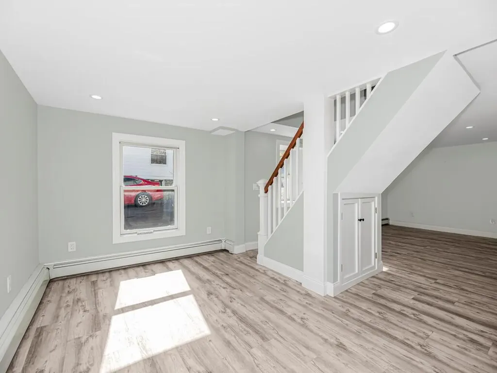 112 Gleneida Avenue Carmel NY 10512