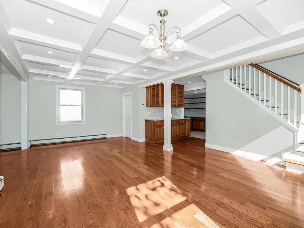 112 Gleneida Avenue Carmel NY 10512