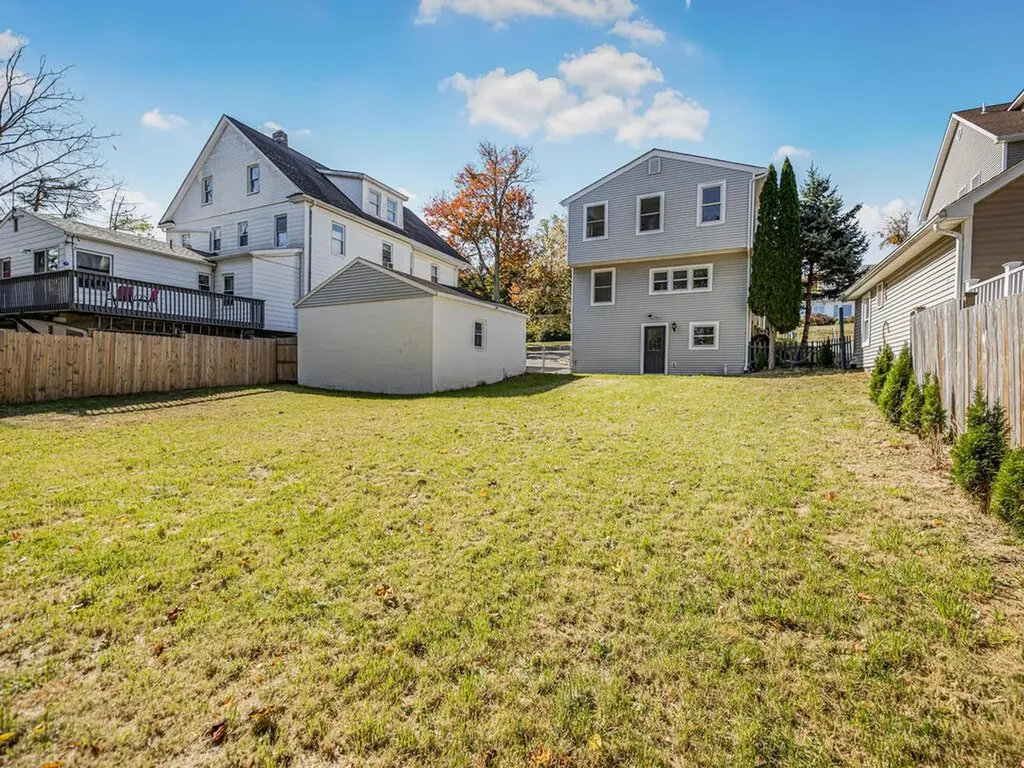112 Gleneida Avenue Carmel NY 10512