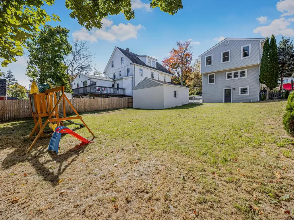 112 Gleneida Avenue Carmel NY 10512