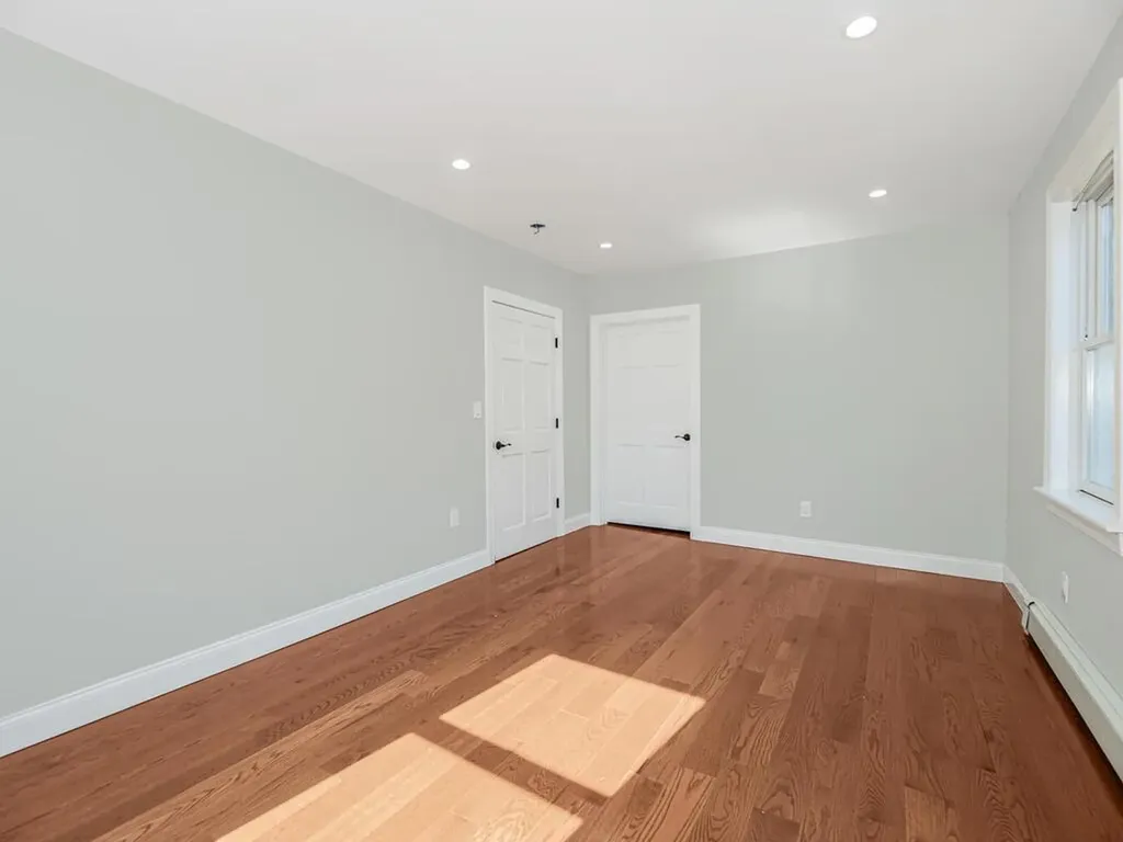 112 Gleneida Avenue Carmel NY 10512