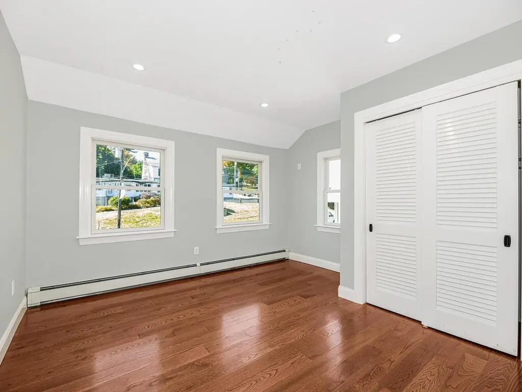 112 Gleneida Avenue Carmel NY 10512