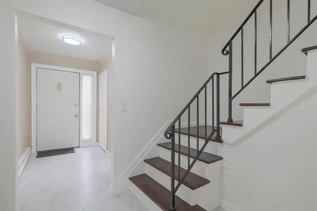 3 Hook Road Poughkeepsie NY 12601