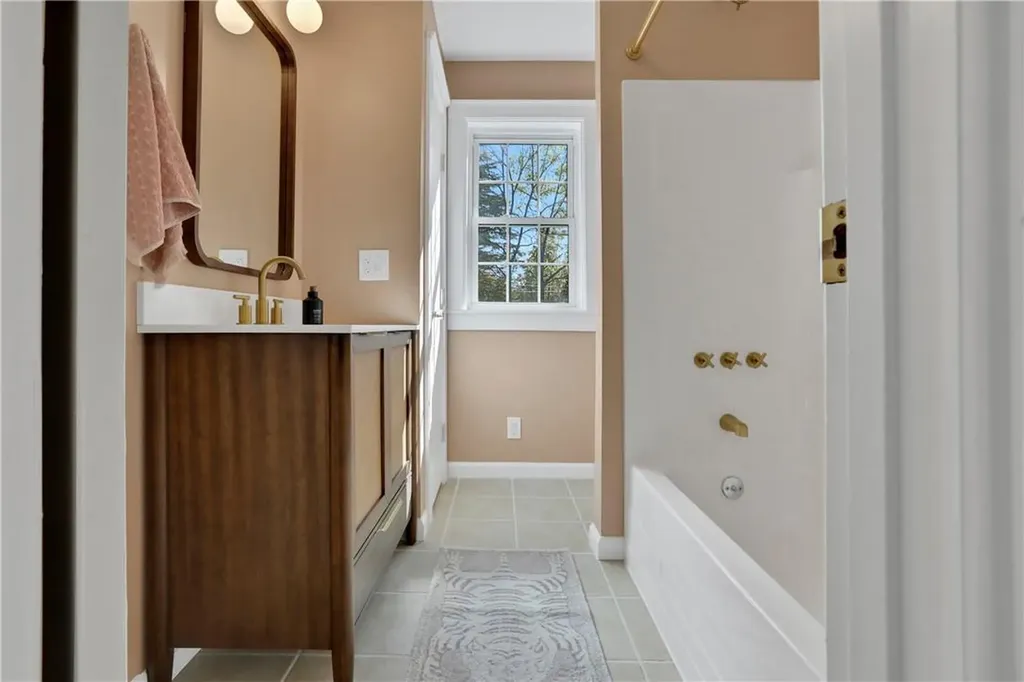 5917 Route 44 55 Kerhonkson NY 12446