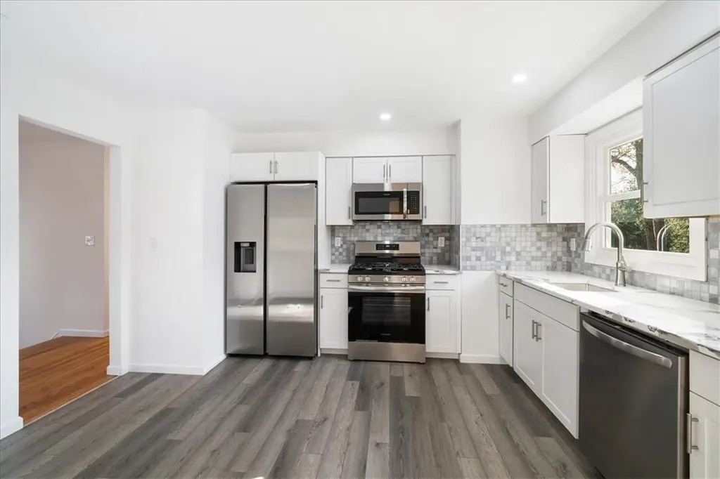 96 Gilbert Avenue Pearl River NY 10965