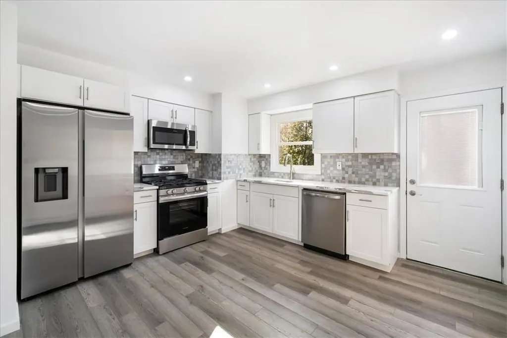 96 Gilbert Avenue Pearl River NY 10965