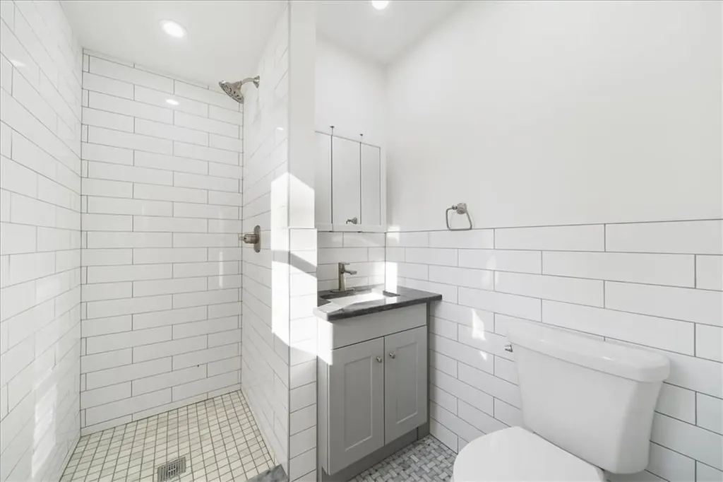 96 Gilbert Avenue Pearl River NY 10965