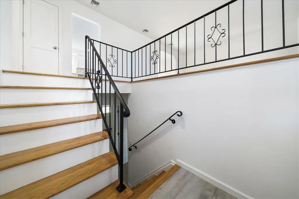 96 Gilbert Avenue Pearl River NY 10965