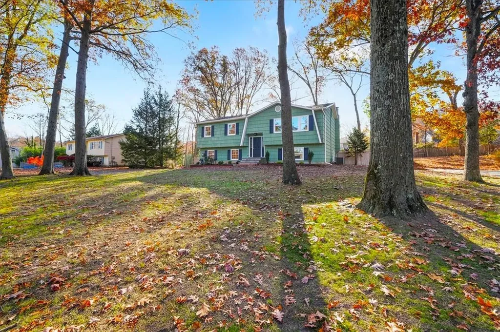 96 Gilbert Avenue Pearl River NY 10965