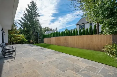 154 Elmsmere Road Bronxville NY 10708