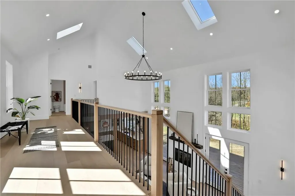 206 Old Kings Highway Stone Ridge NY 12484