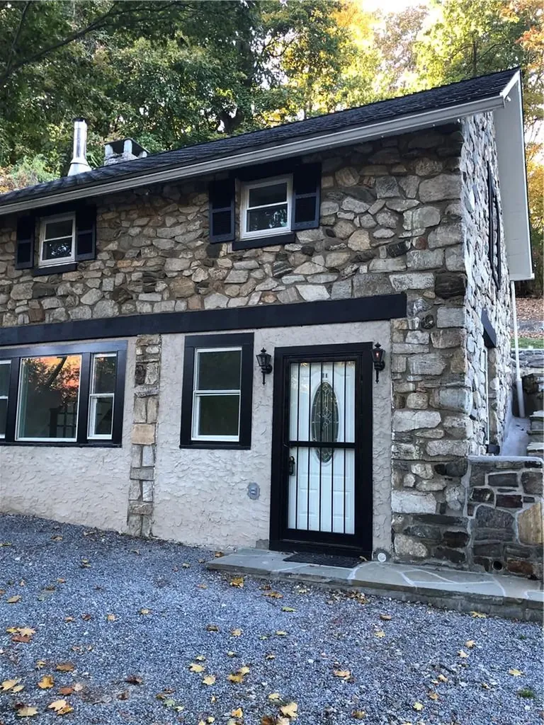 11 Colonial Terrace Mahopac NY 10541