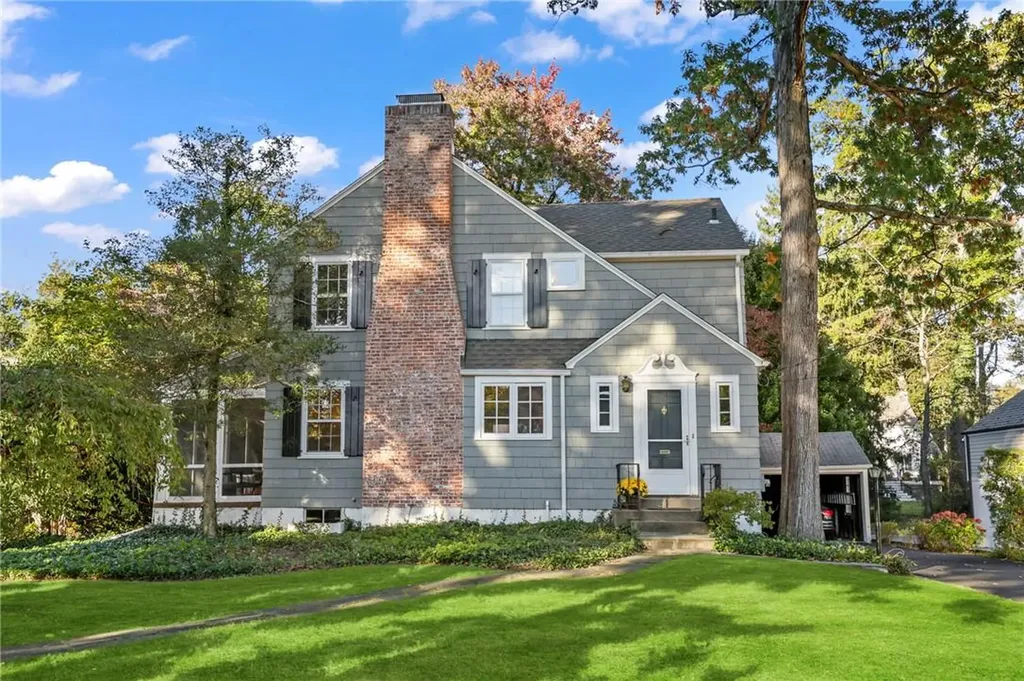 43 Barry Road Scarsdale NY 10583